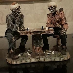 Table art NWT